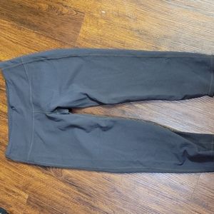 Athleta woman capris pant small